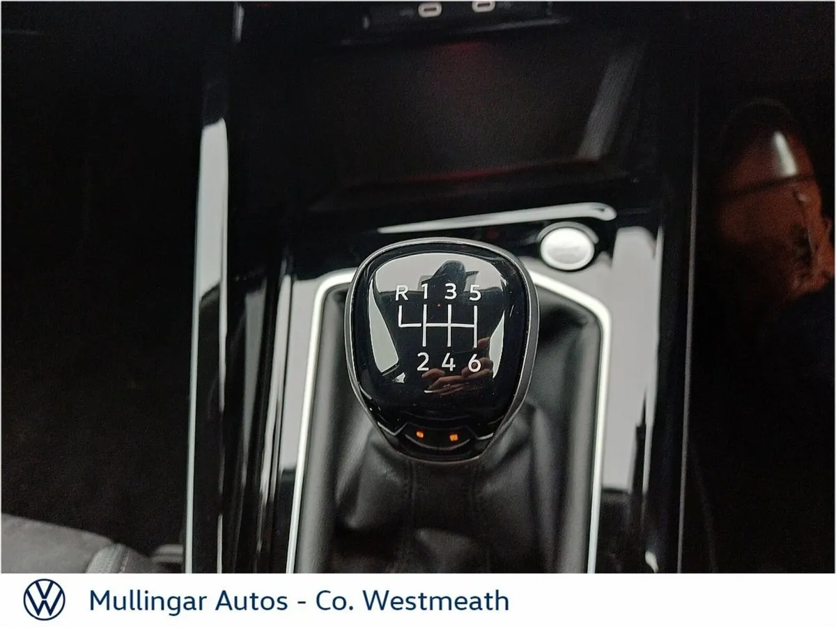 Volkswagen Golf Hatchback, Petrol, 2023, Black