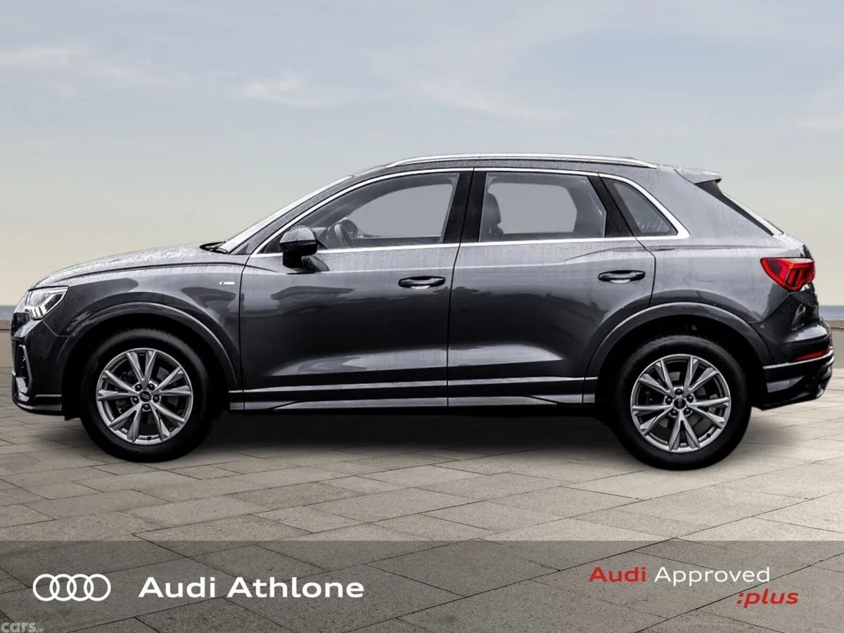 Audi Q3 MPV, Diesel, 2025, Grey