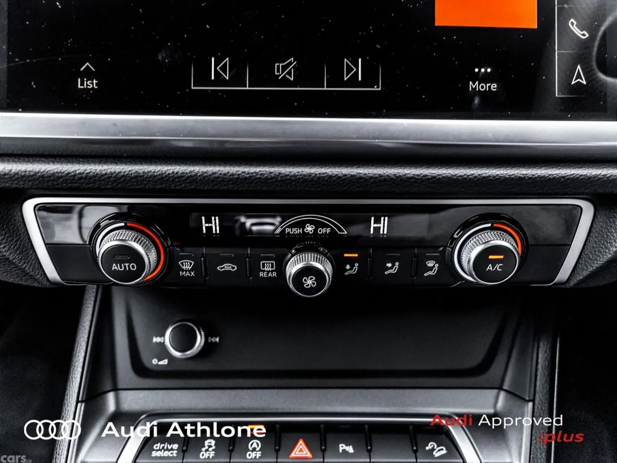 Audi Q3 MPV, Diesel, 2025, Grey