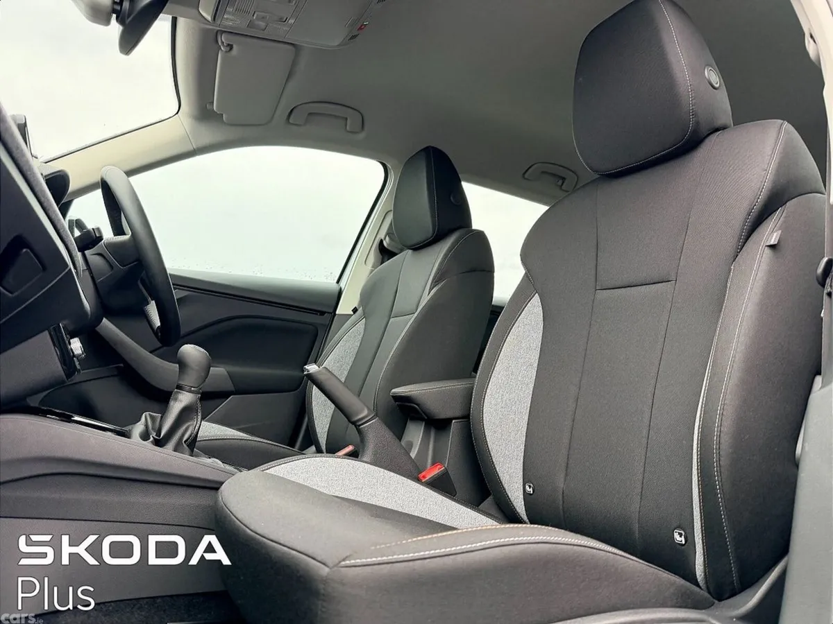 Skoda Kamiq SUV, Petrol, 2026, Grey