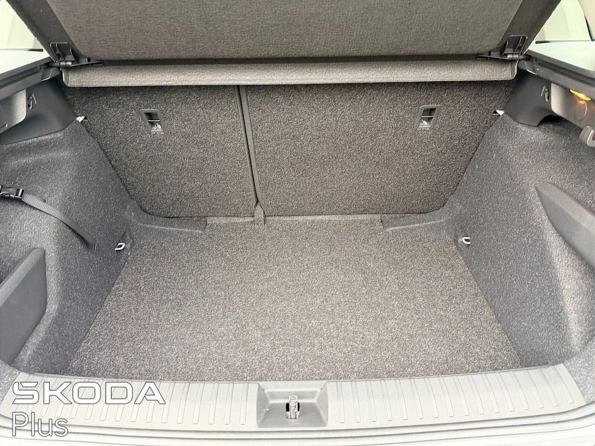 Skoda Kamiq SUV, Petrol, 2026, Grey