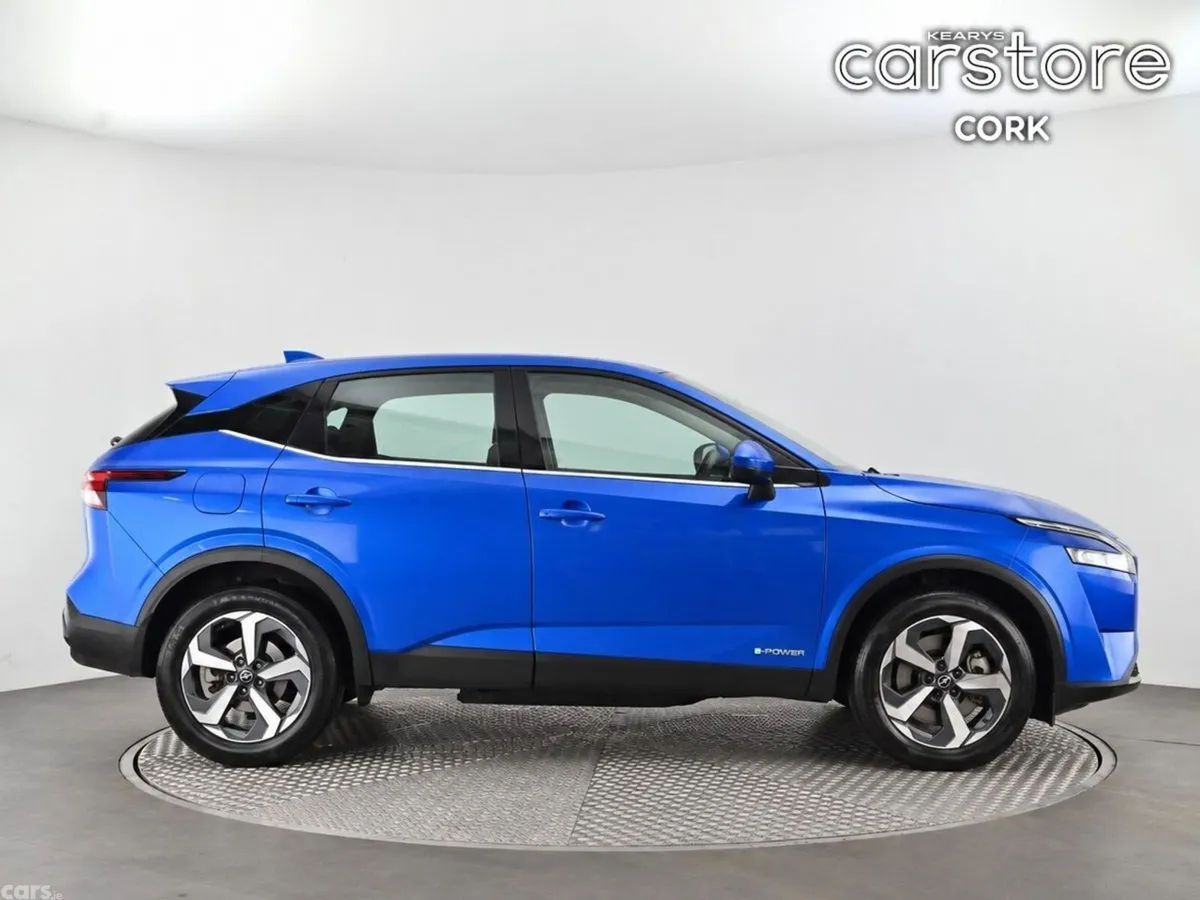 Nissan Qashqai MPV, Petrol, 2023, Blue