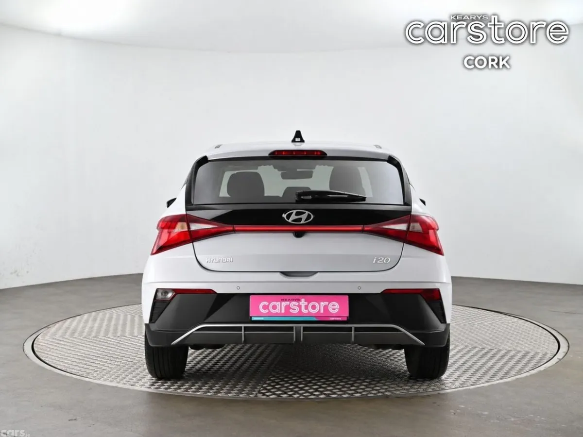 Hyundai i20 Hatchback, Petrol, 2024, Grey
