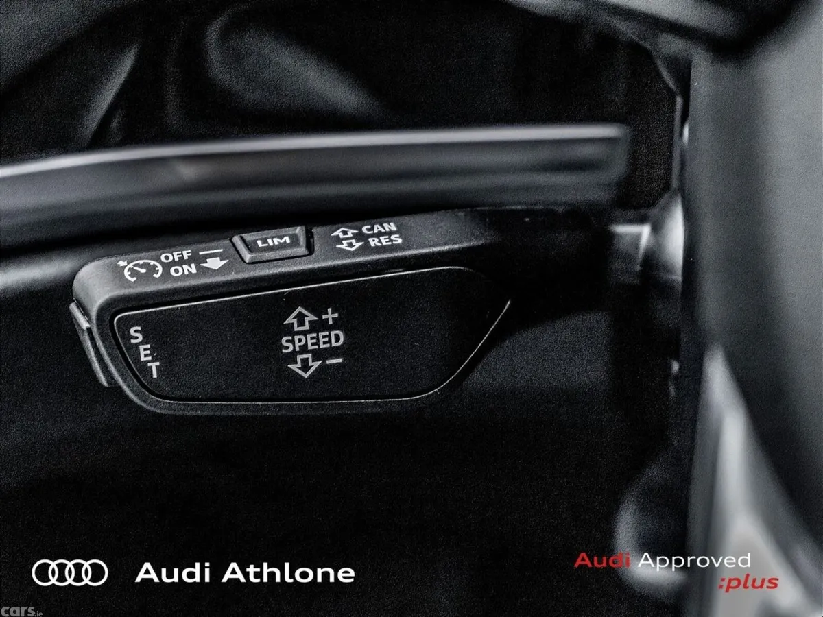 Audi Q3 MPV, Diesel, 2025, Grey