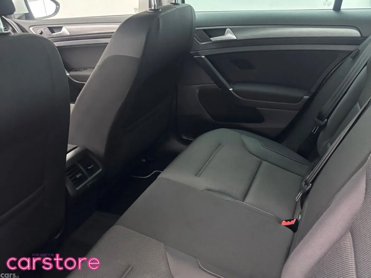 Volkswagen Golf Hatchback, Petrol, 2019, White