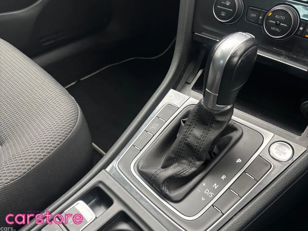 Volkswagen Golf Hatchback, Petrol, 2019, White