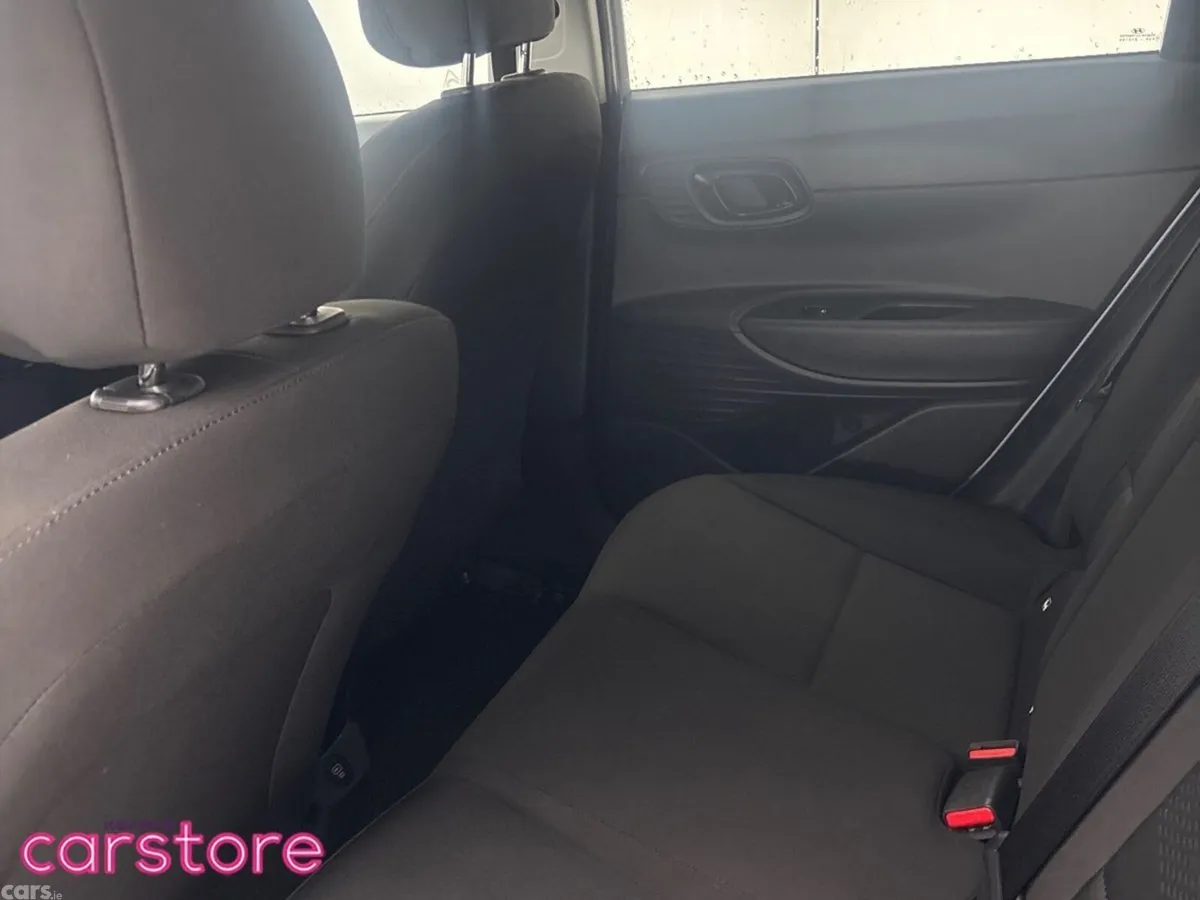 Hyundai i20 Hatchback, Petrol, 2024, Grey