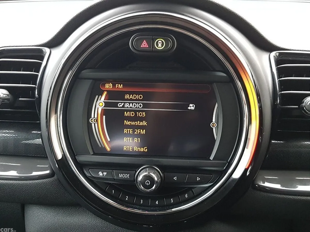 Mini Clubman Hatchback, Petrol, 2016, White
