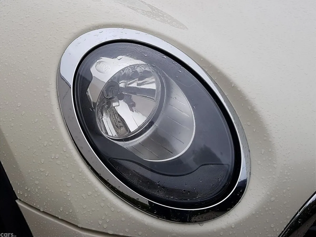 Mini Clubman Hatchback, Petrol, 2016, White