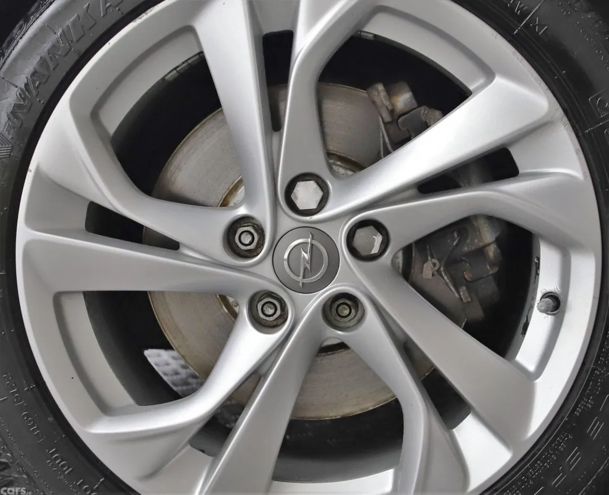 Opel Astra Hatchback, Diesel, 2017, Black
