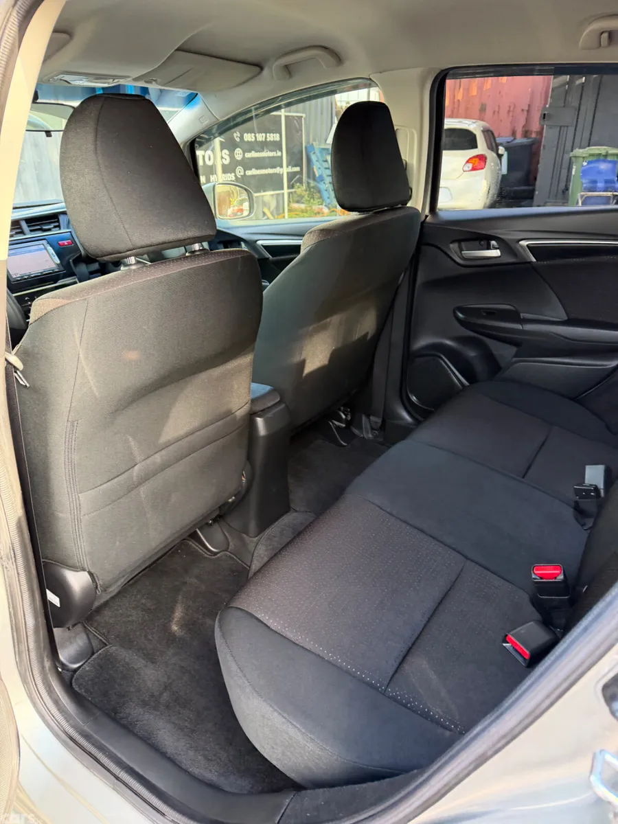Honda Fit Hatchback, Petrol Hybrid, 2015, Grey