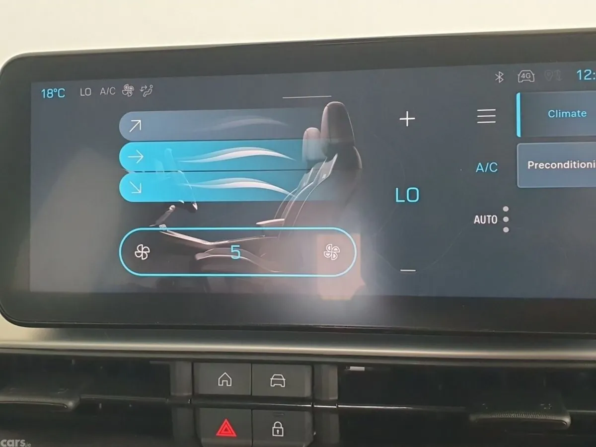 Jeep Avenger SUV, Electric, 2025, Grey