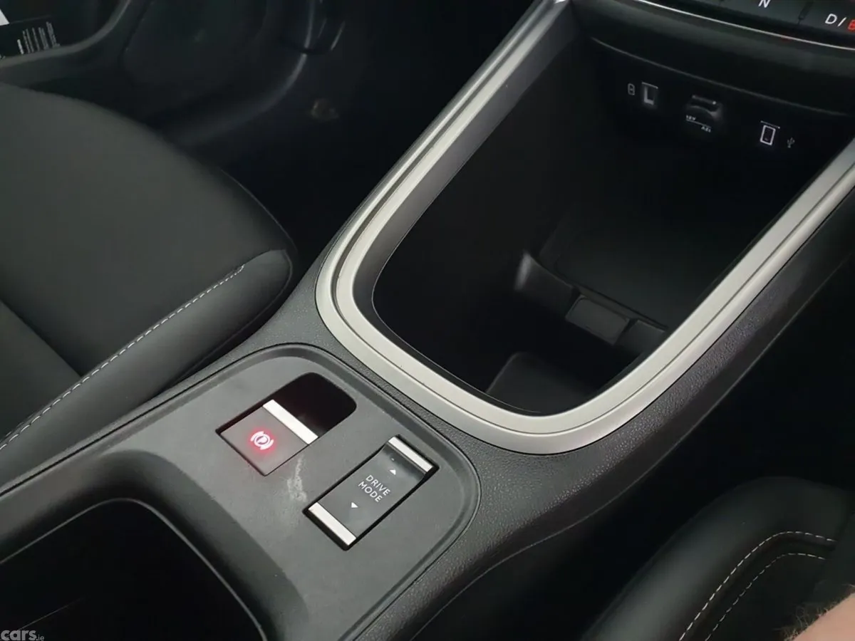 Jeep Avenger SUV, Electric, 2025, Grey