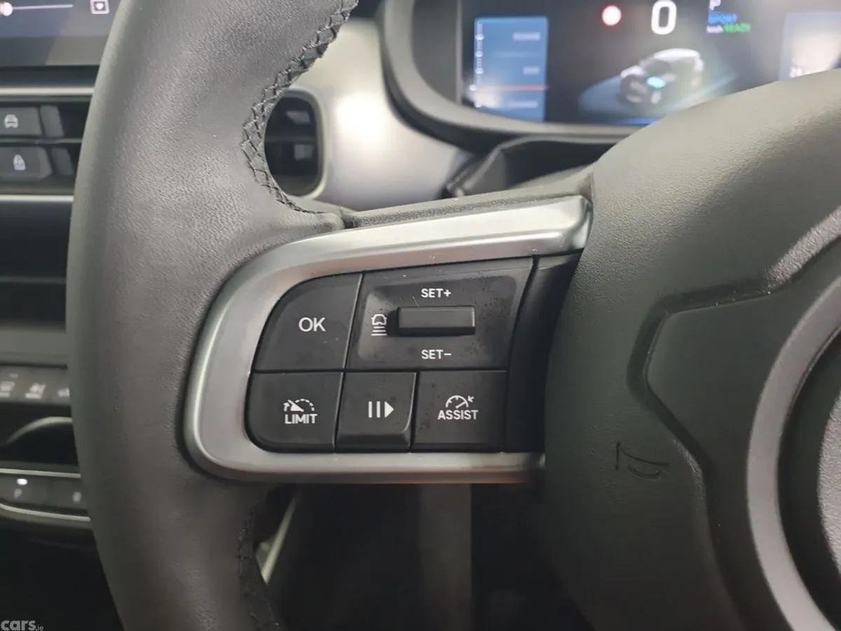 Jeep Avenger SUV, Electric, 2025, Grey