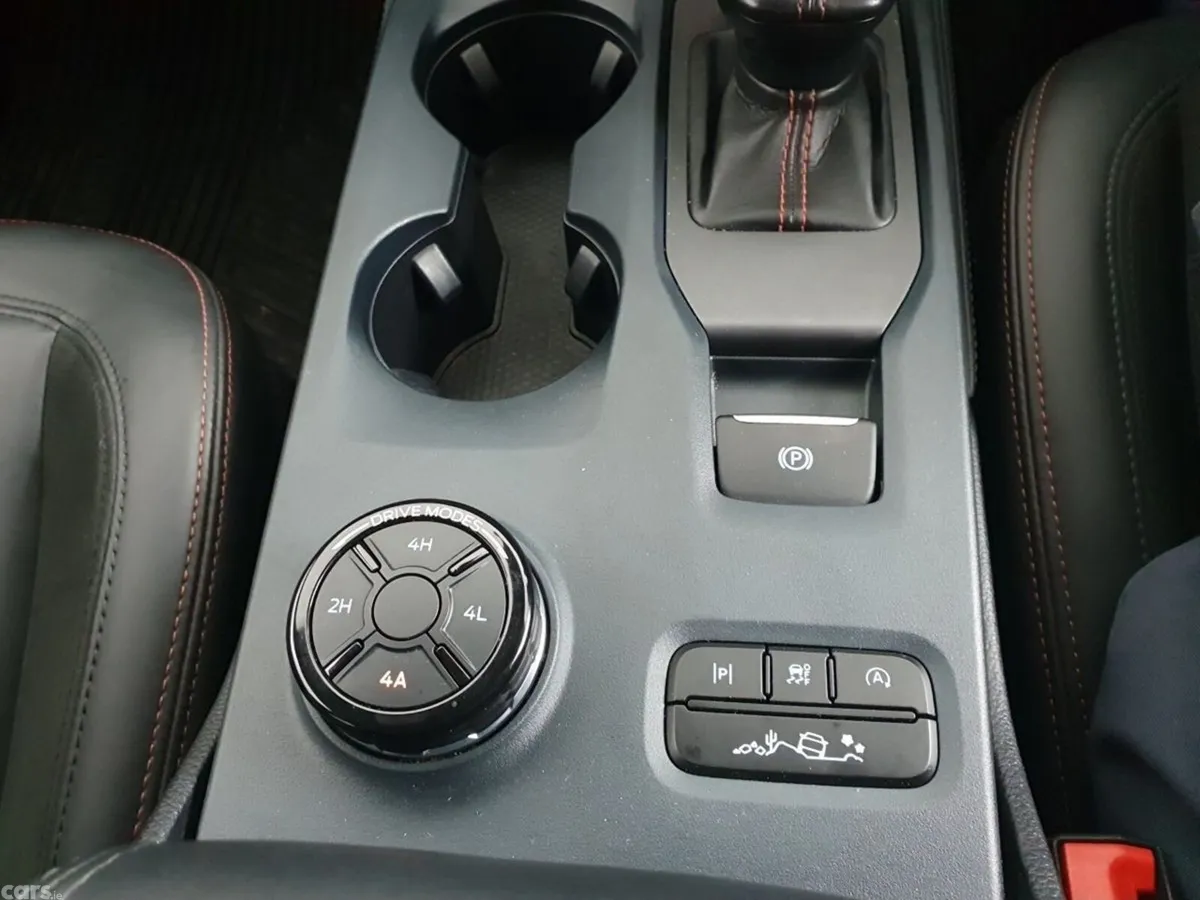 Ford Ranger MPV, Diesel, 2025, Black
