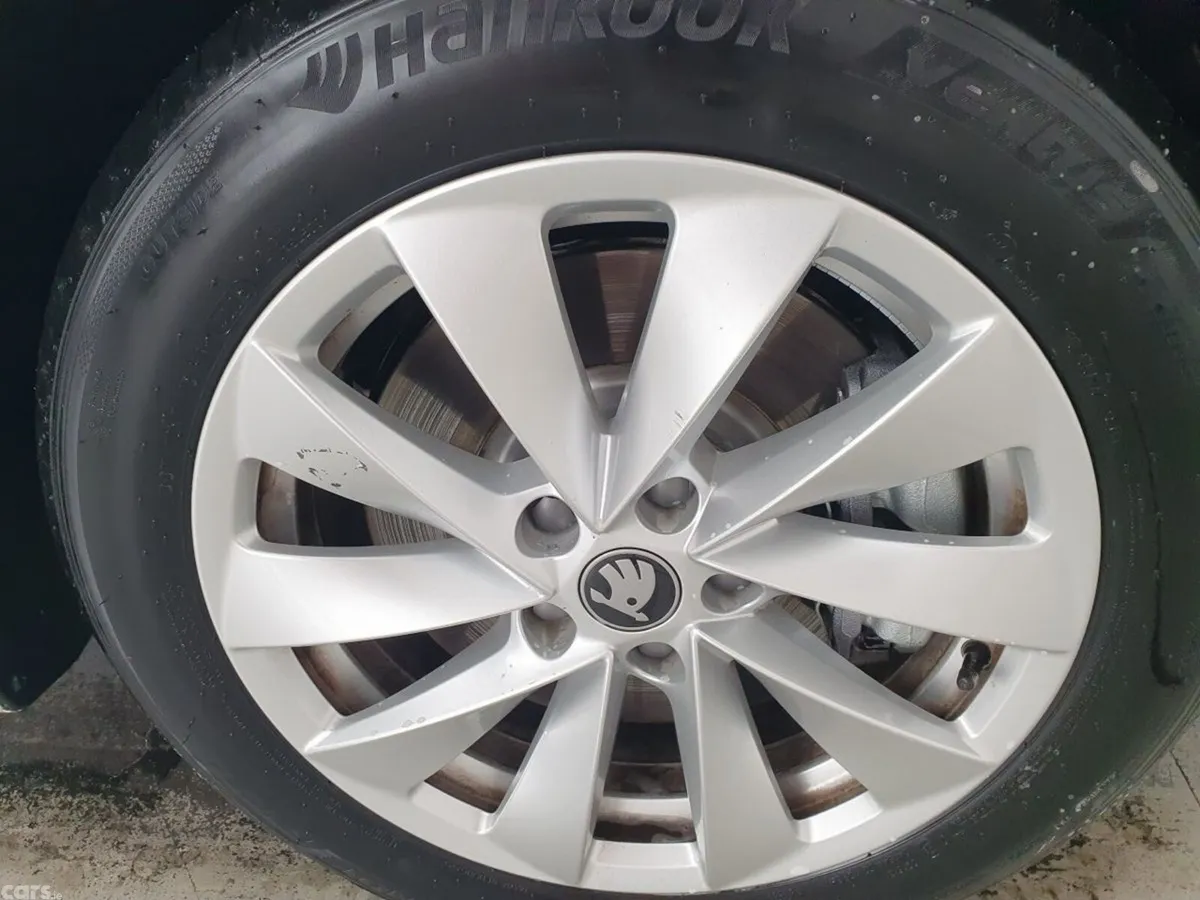 Skoda Superb Estate, Petrol Plug-in Hybrid, 2026, White