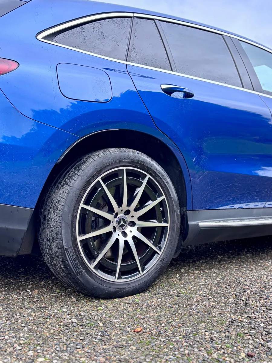 Mercedes-Benz EQC SUV, Electric, 2022, Blue