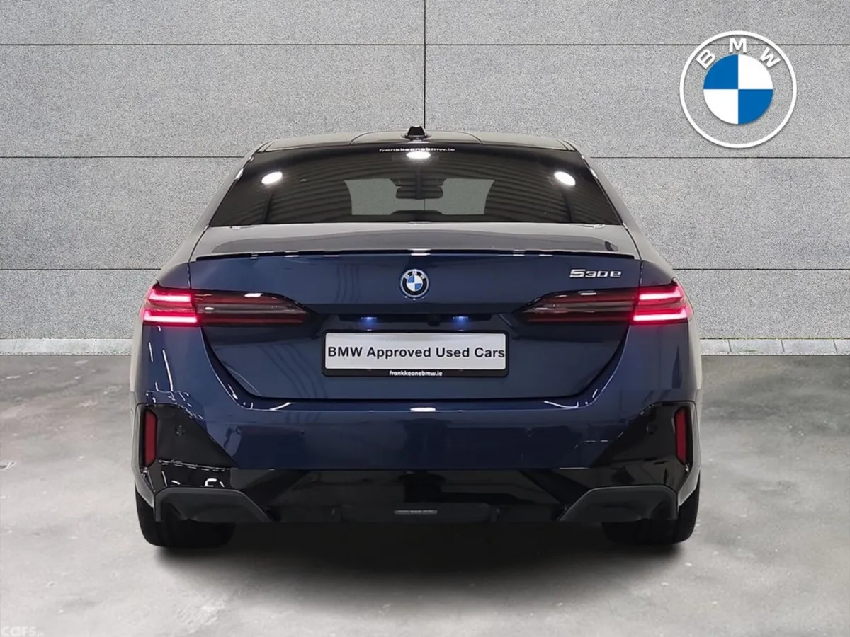 BMW 5-Series Saloon, Petrol Plug-in Hybrid, 2025, Blue