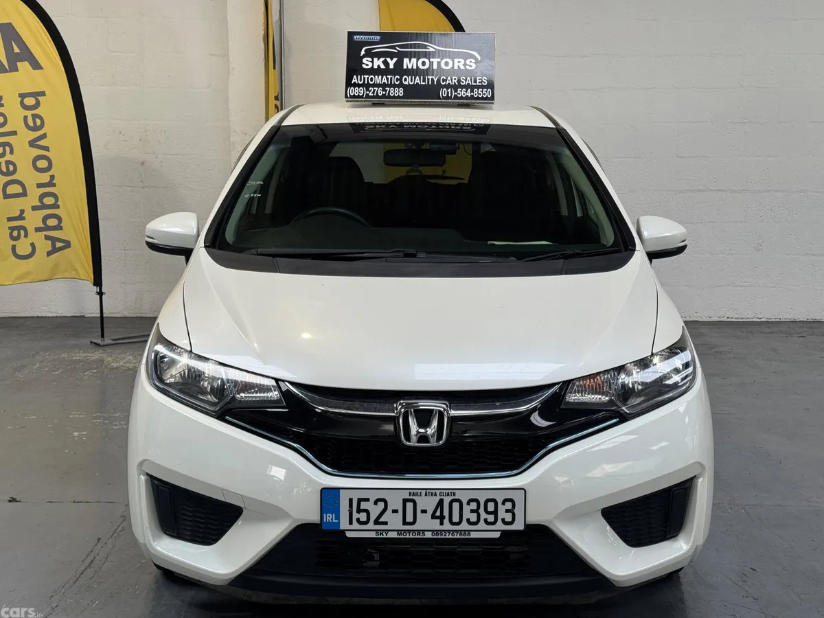 Honda Fit Hatchback, Petrol Hybrid, 2015, White