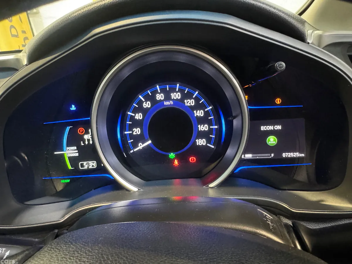 Honda Fit Hatchback, Petrol Hybrid, 2016, Red