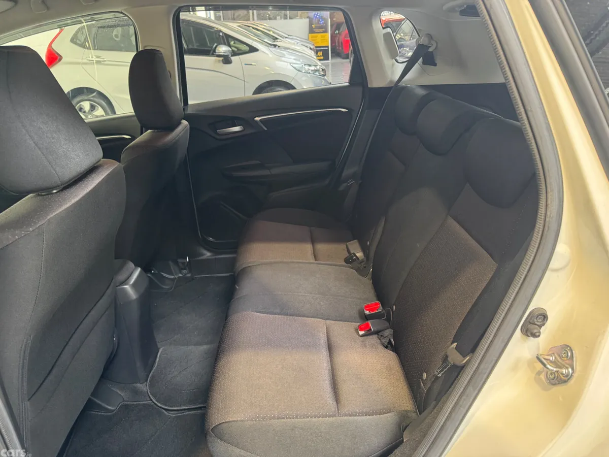 Honda Fit Hatchback, Petrol Hybrid, 2015, White