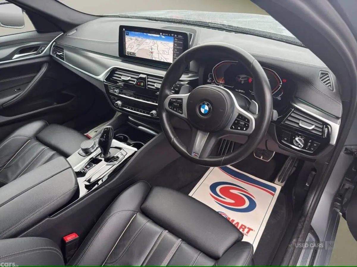 BMW 5-Series Estate, Diesel Hybrid, 2023, Grey
