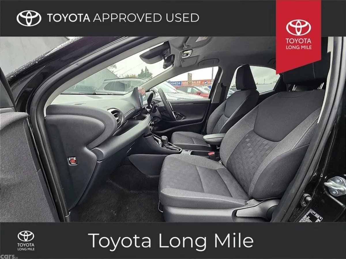 Toyota Yaris Hatchback, Petrol Hybrid, 2026, Black