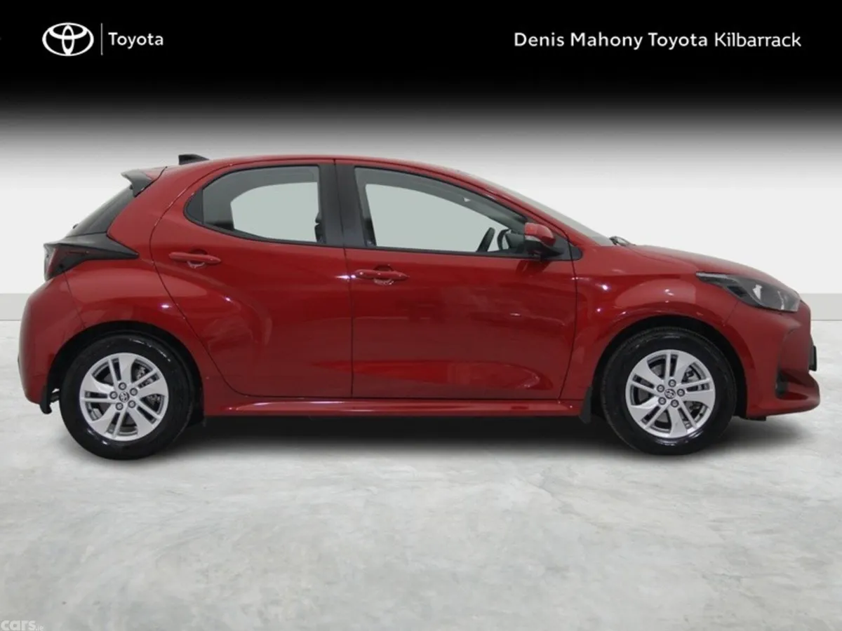 Toyota Yaris Hatchback, Petrol Hybrid, 2027, Red