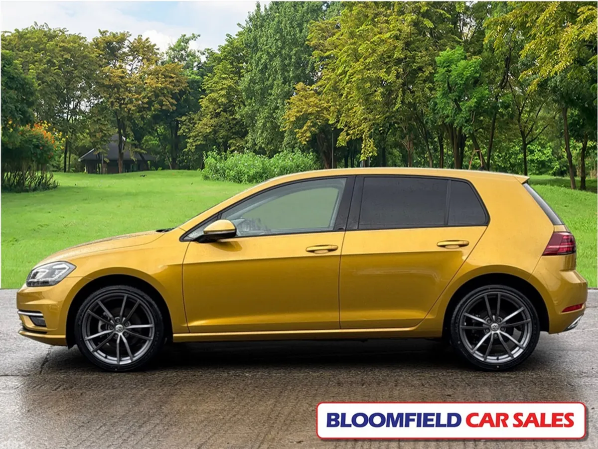 Volkswagen Golf Hatchback, Petrol, 2019, Gold