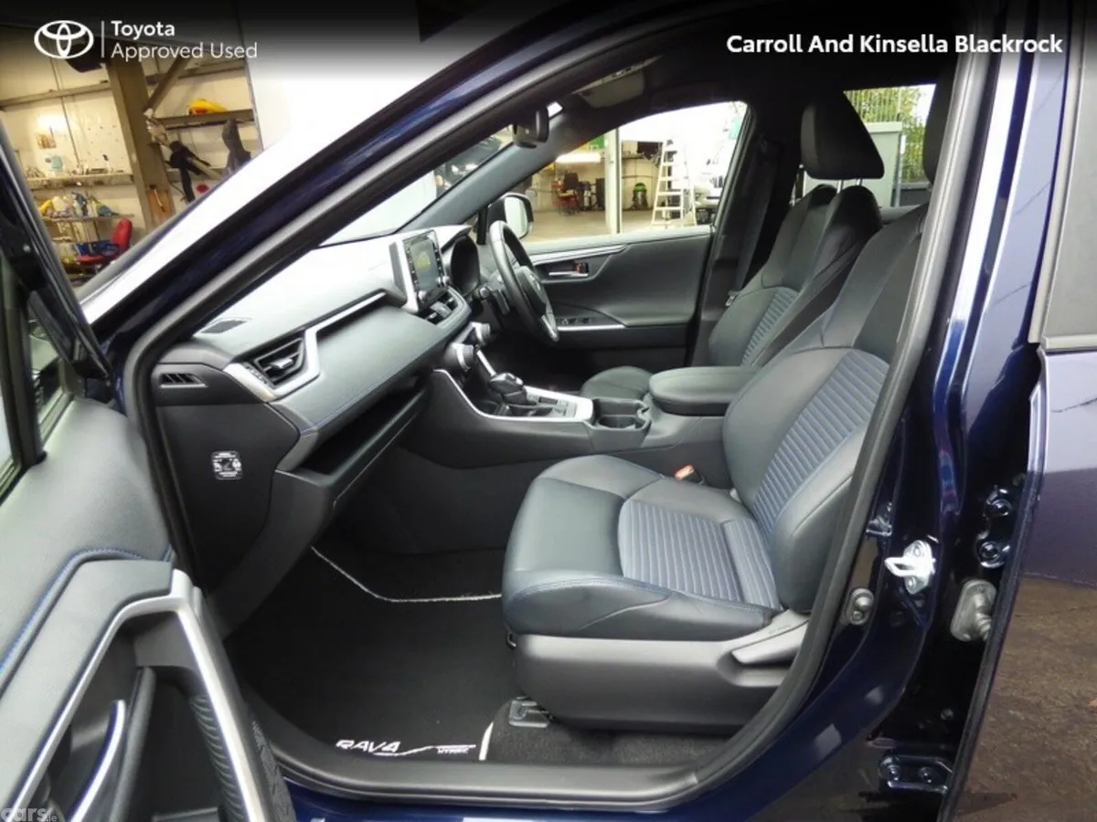 Toyota RAV4 SUV, Petrol Hybrid, 2020, Blue