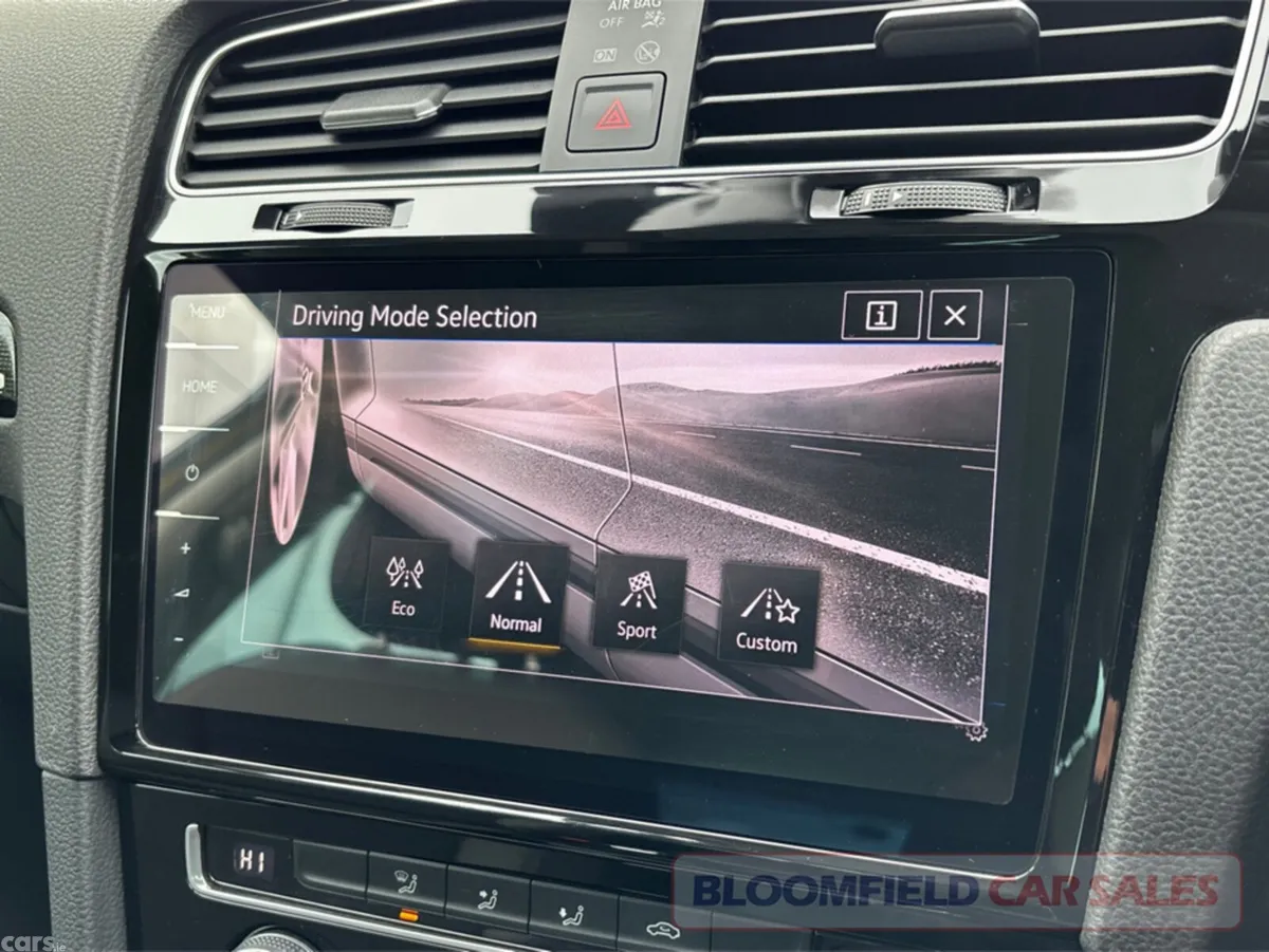 Volkswagen Golf Hatchback, Petrol, 2019, Gold