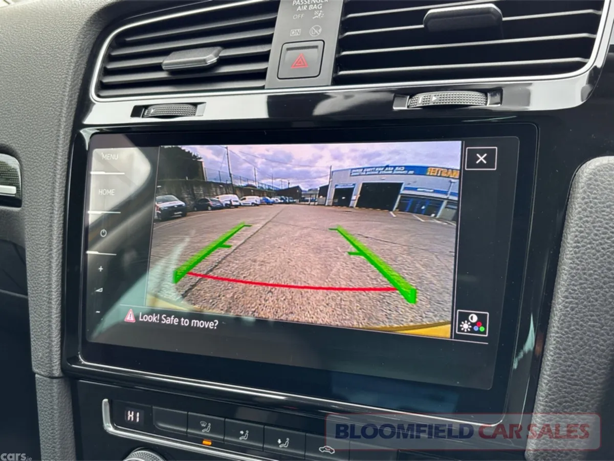 Volkswagen Golf Hatchback, Petrol, 2019, Gold
