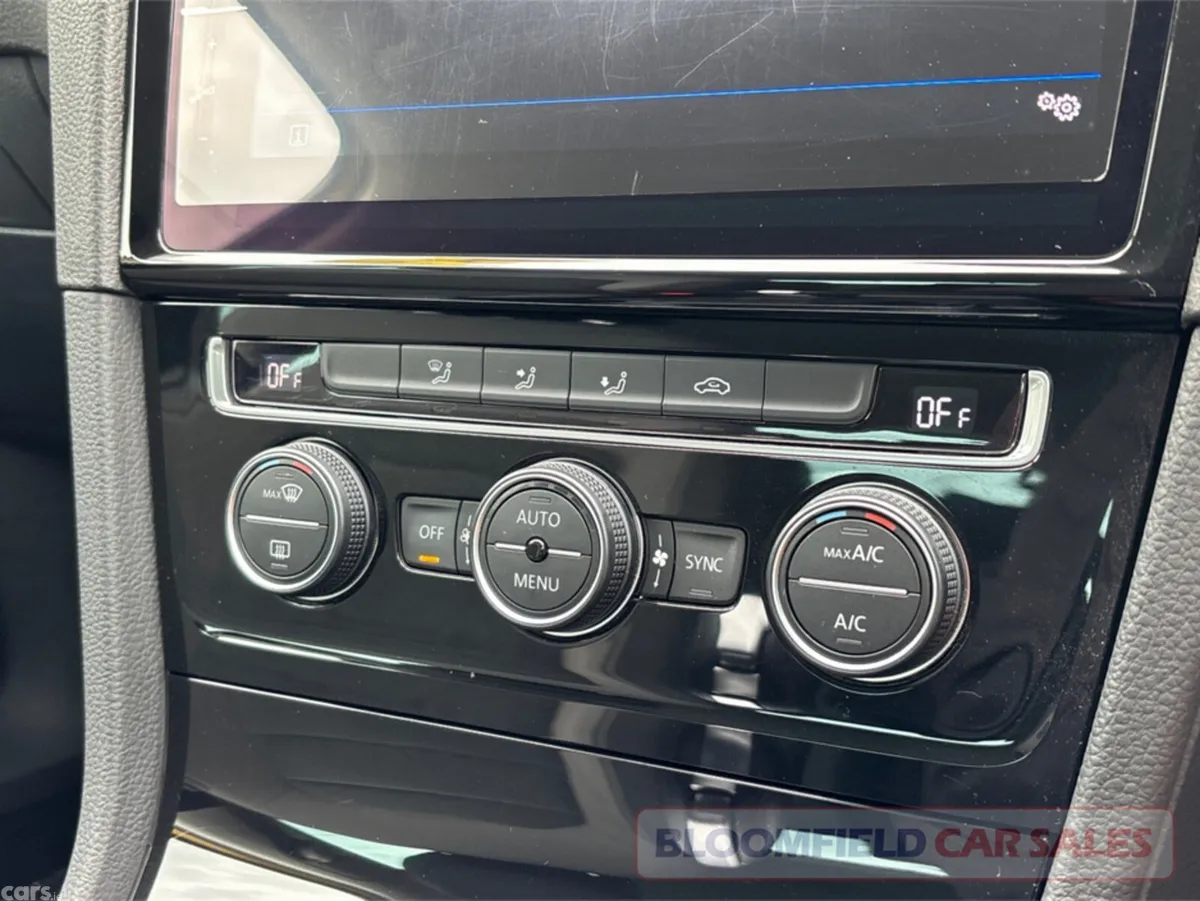Volkswagen Golf Hatchback, Petrol, 2019, Gold