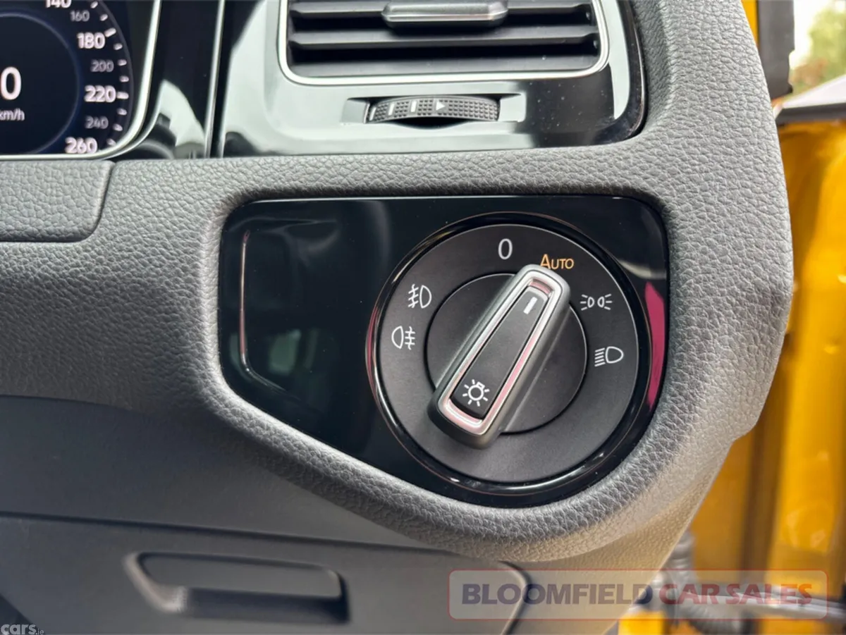 Volkswagen Golf Hatchback, Petrol, 2019, Gold