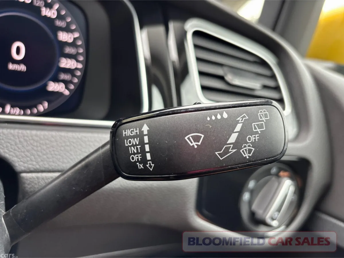 Volkswagen Golf Hatchback, Petrol, 2019, Gold