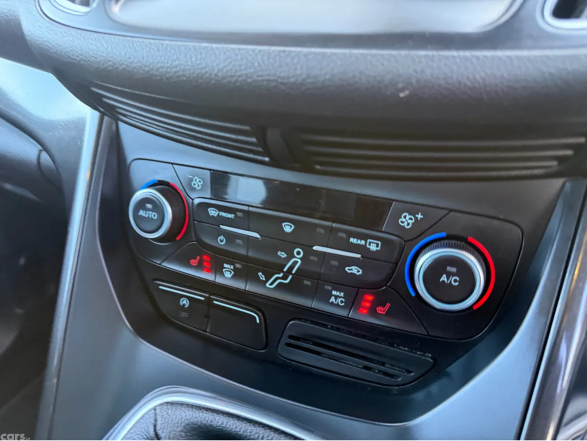 Ford Grand C-Max MPV, Diesel, 2016, Silver