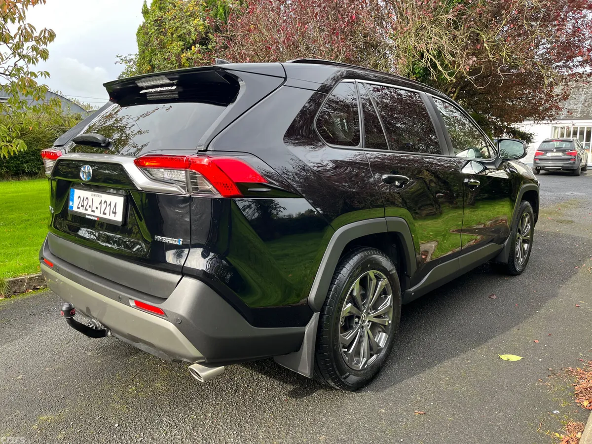 Toyota RAV4 SUV, Petrol Hybrid, 2024, Black