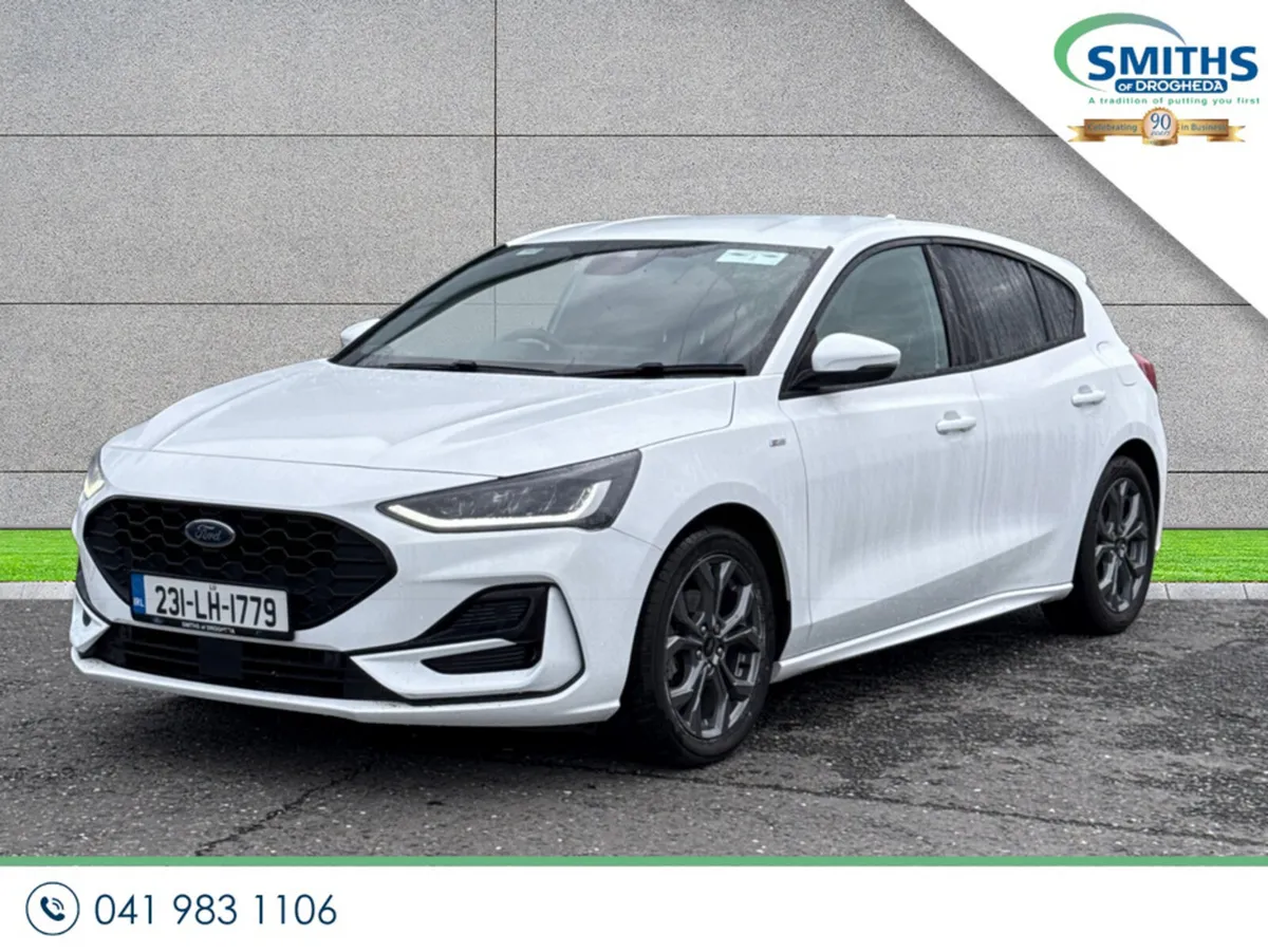 Ford Focus Hatchback, Petrol Hybrid, 2023, White