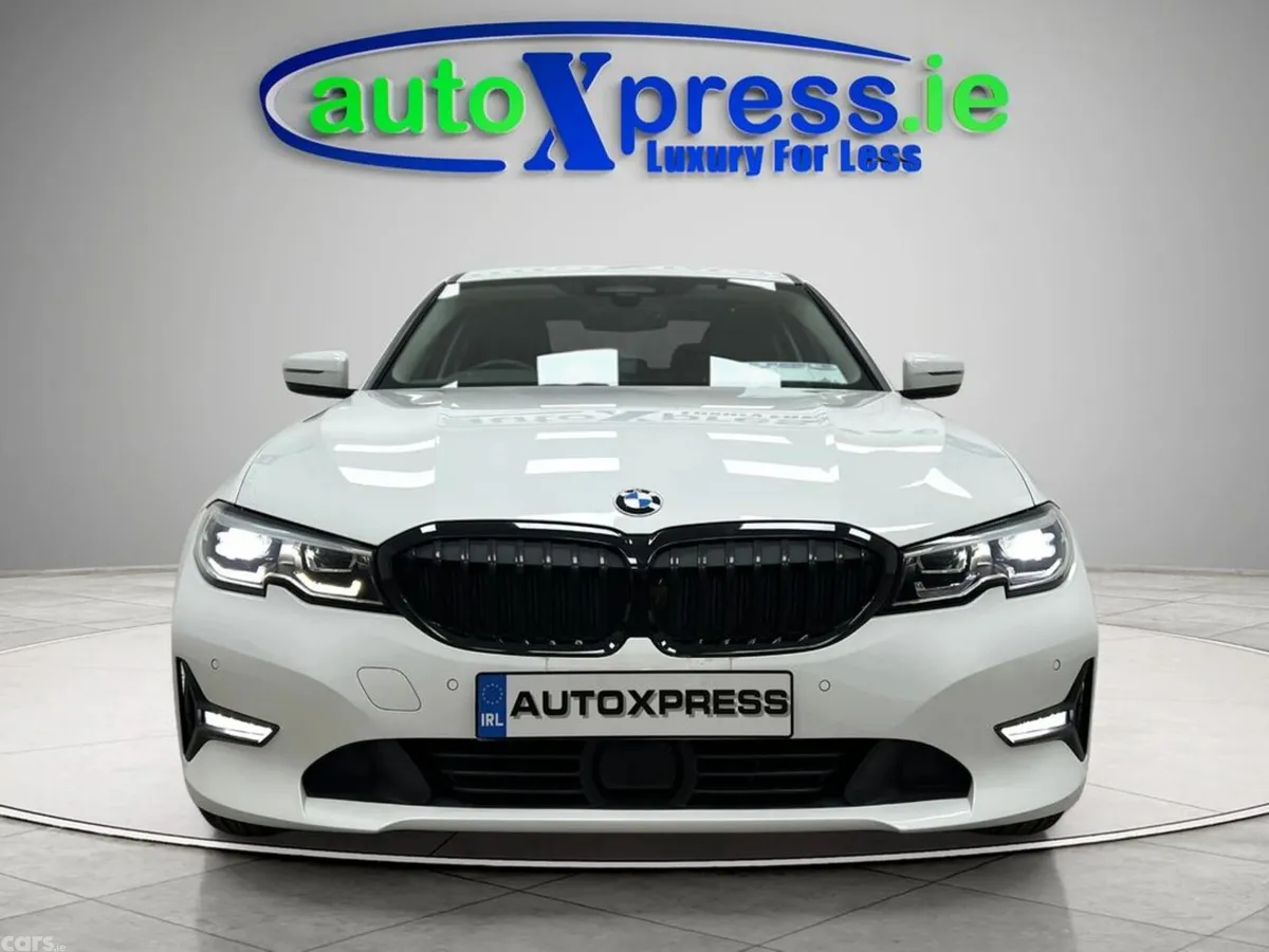 BMW 3-Series Saloon, Diesel, 2019, White