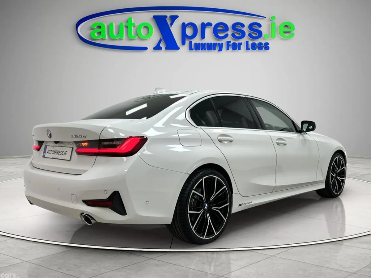 BMW 3-Series Saloon, Diesel, 2019, White