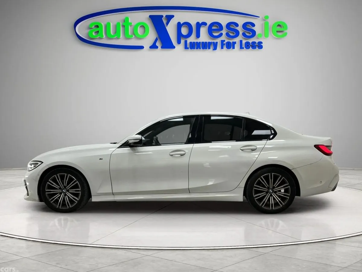 BMW 3-Series Saloon, Diesel, 2019, White