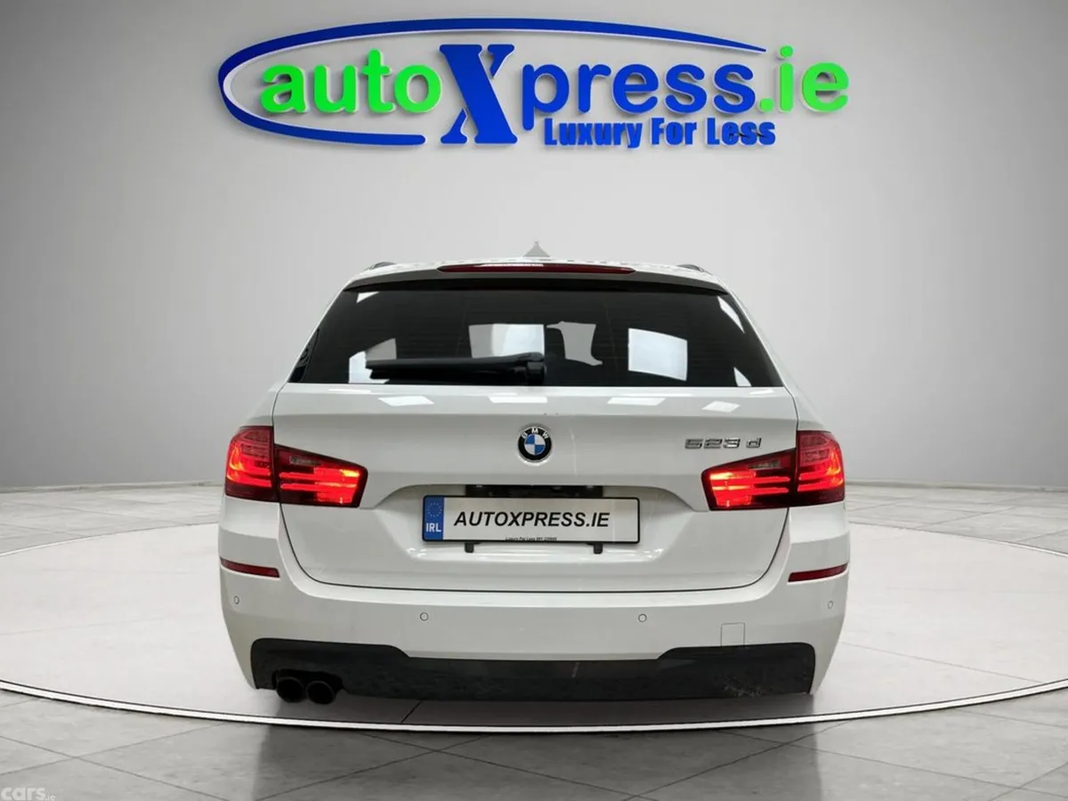BMW 5-Series Estate, Diesel, 2016, White