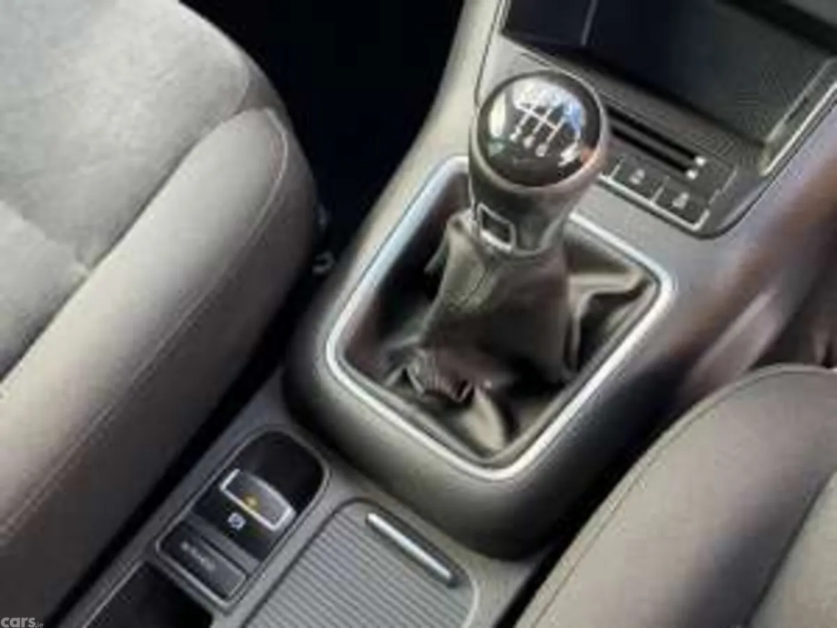 Volkswagen Tiguan SUV, Diesel, 2015, White