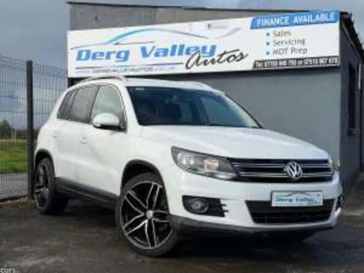 Volkswagen Tiguan SUV, Diesel, 2015, White