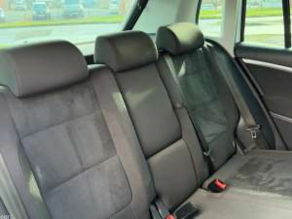 Volkswagen Tiguan SUV, Diesel, 2015, White