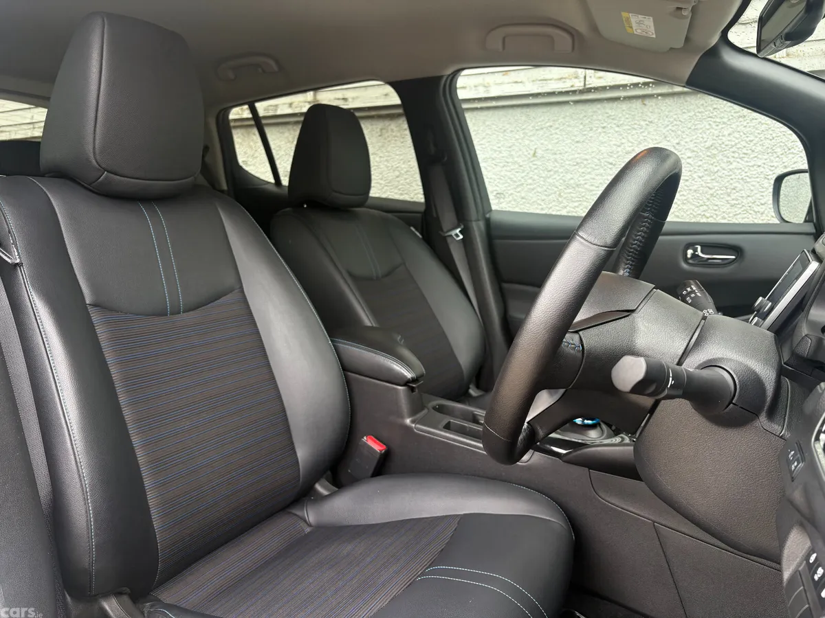Nissan Leaf Hatchback, Electric, 2022, Grey