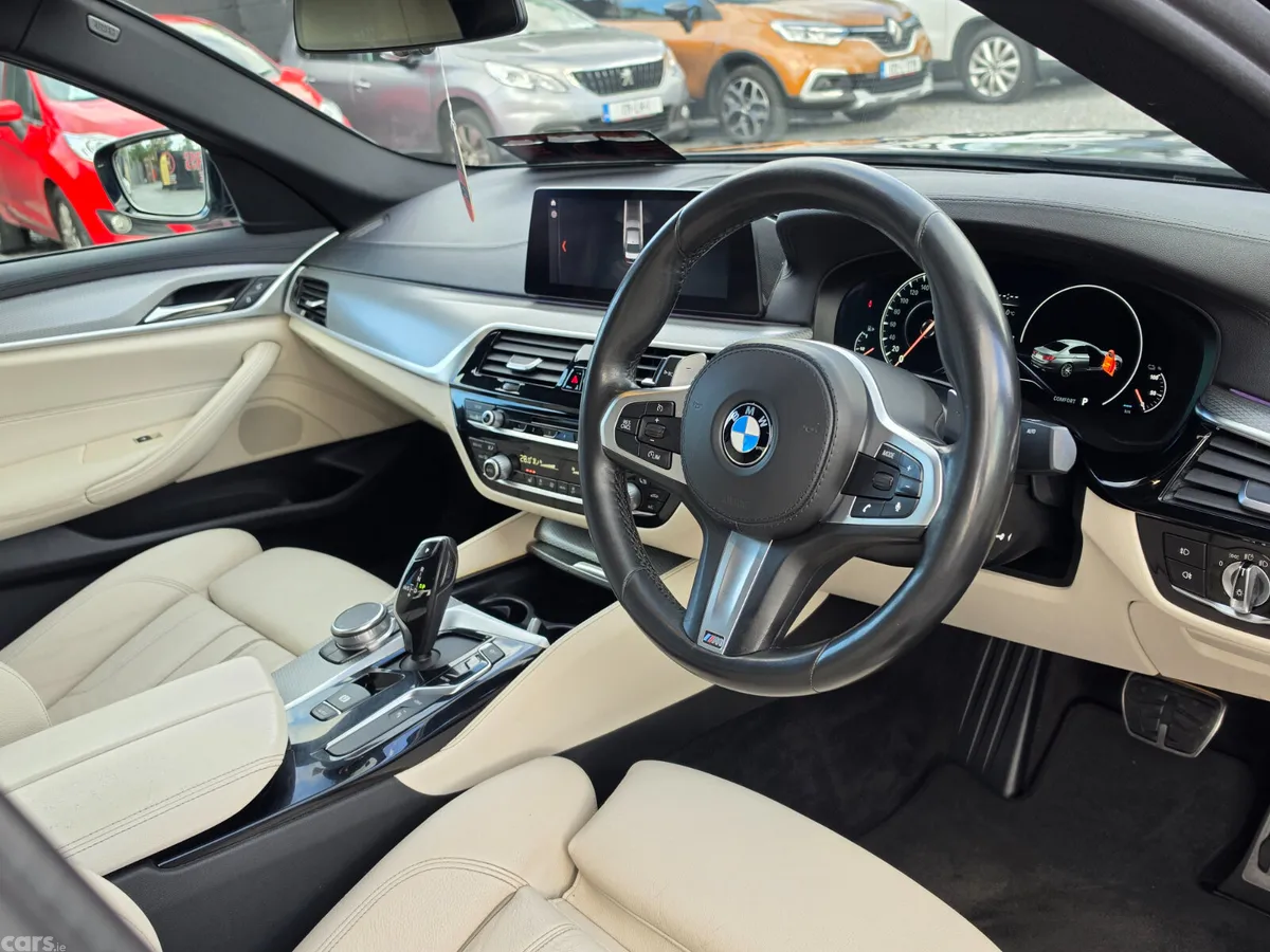 BMW 5-Series Saloon, Petrol Plug-in Hybrid, 2018, Black
