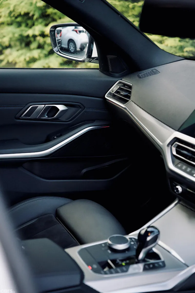 BMW 3-Series Saloon, Diesel, 2021, White