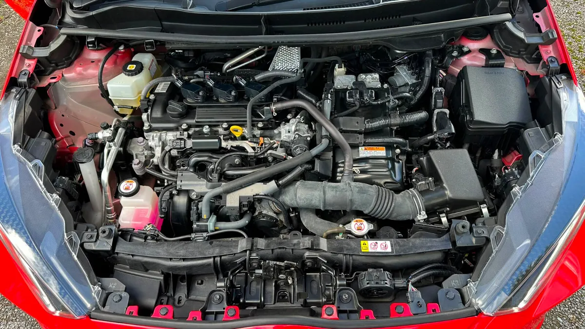 Toyota Yaris Hatchback, Petrol Hybrid, 2021, Red