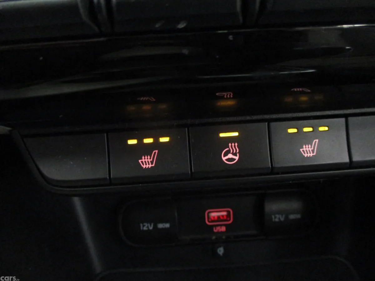 Kia Sportage SUV, Diesel Hybrid, 2021, Black